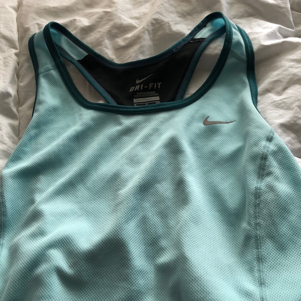 nike dri-fit tank top